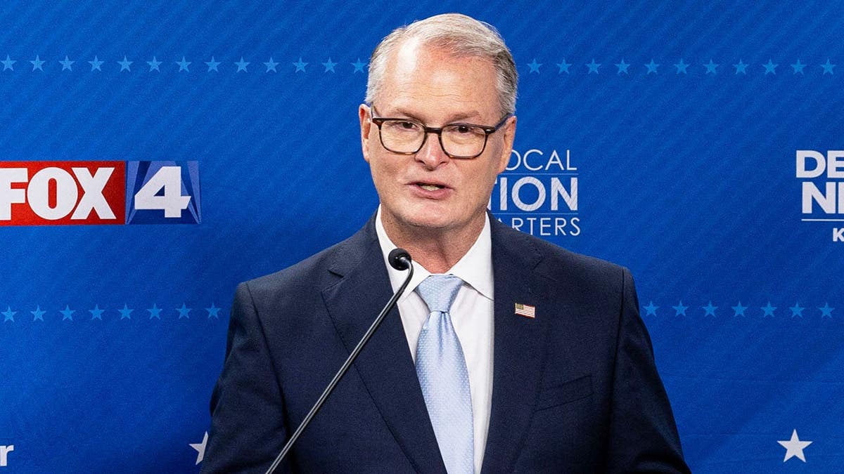 National Democrats Invest Heavily in Kansas Senate Race