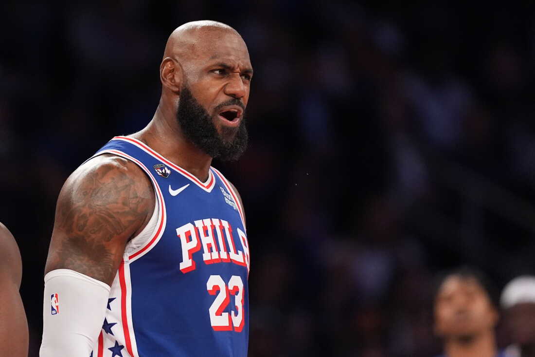 LeBron James Faces Knicks Fans in Season Opener with Sixers