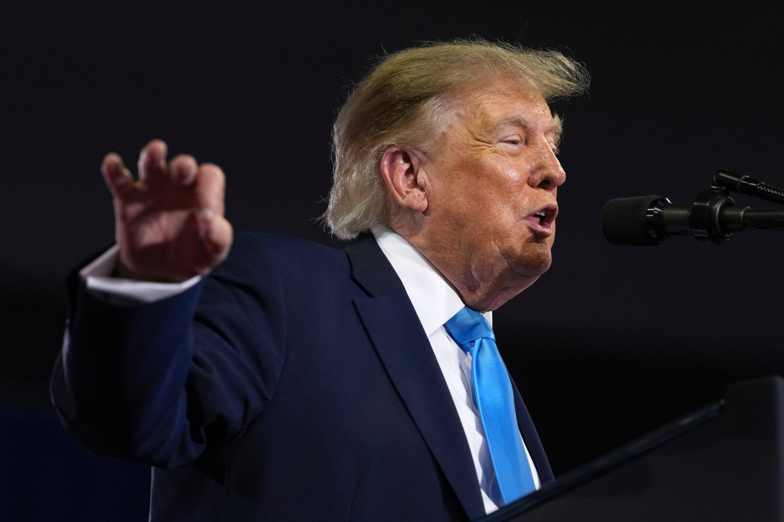 Trump’s Kentucky Visit: Promises, Protests, and Political Races