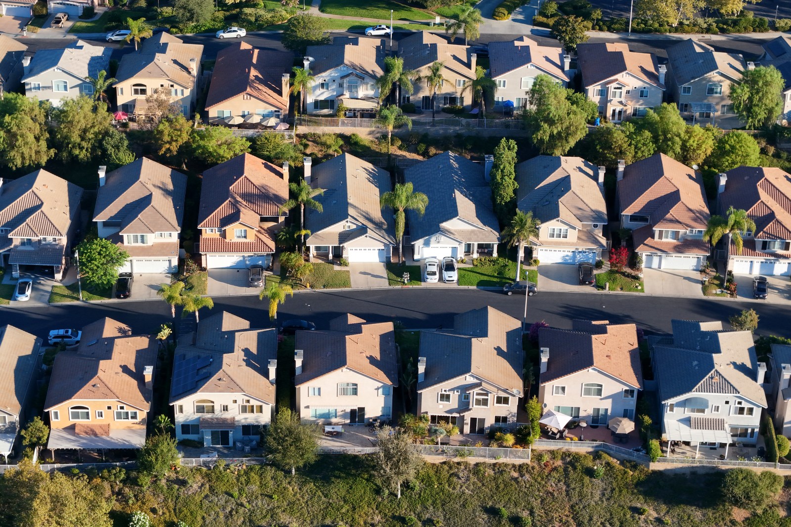 The Impact of Midterm Elections on the U.S. Housing Market