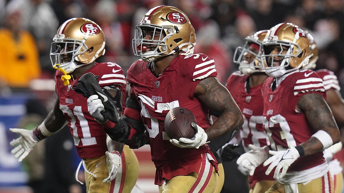 NFL Suspends 49ers’ Dre Greenlaw After On-Field Altercations
