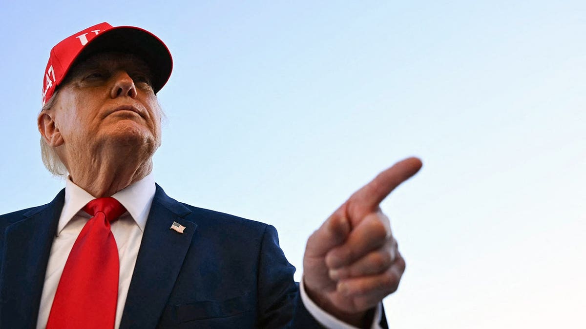 Trump to Speak with Putin Amid Health Alert Over Suspected Plague in Russia