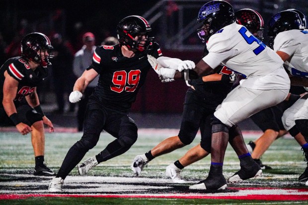 Lincoln-Way Central’s Justin Langford: Overcoming Injury and Embracing Football