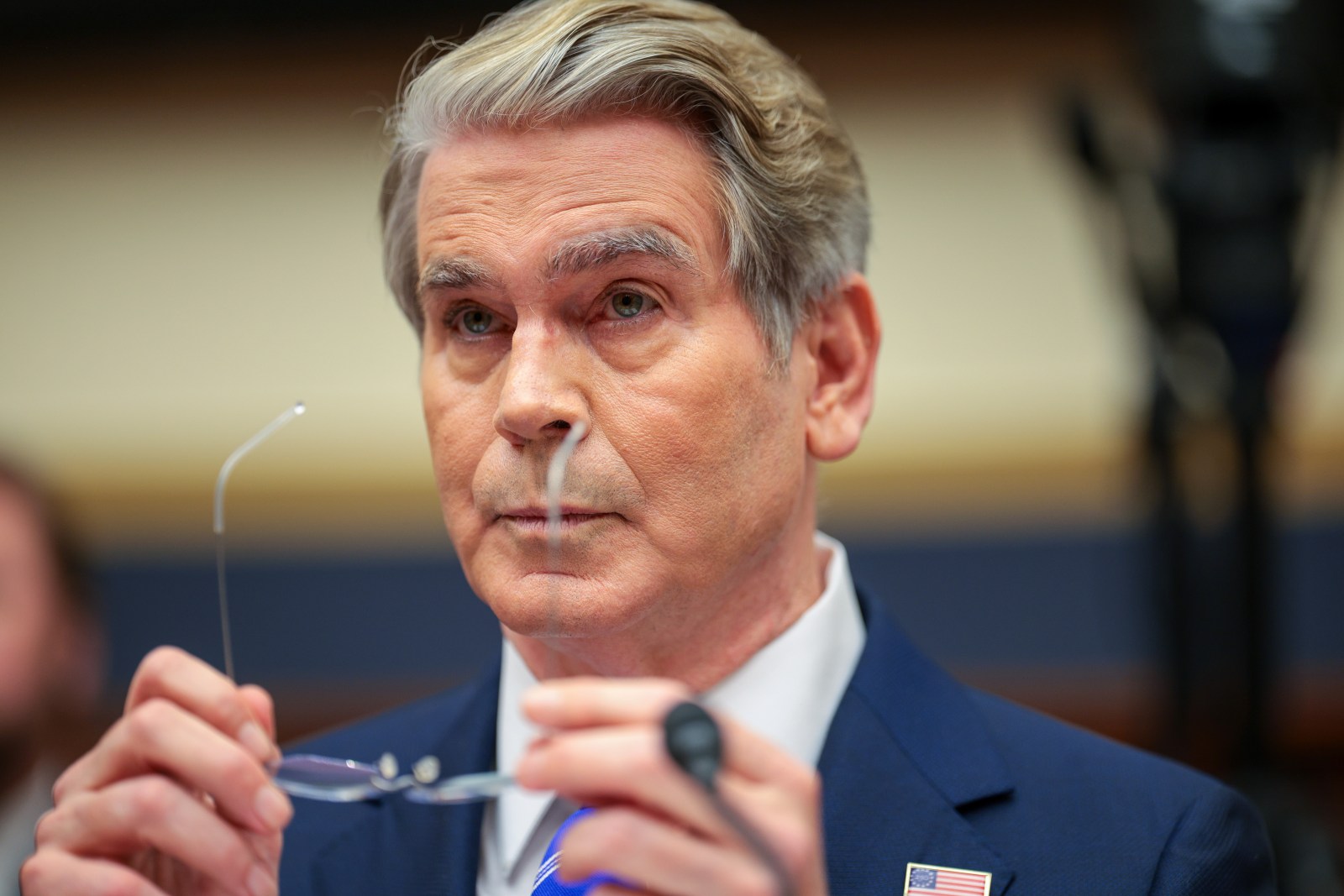 Tensions Escalate Between the U.S. and Ukraine Over Intelligence Sharing