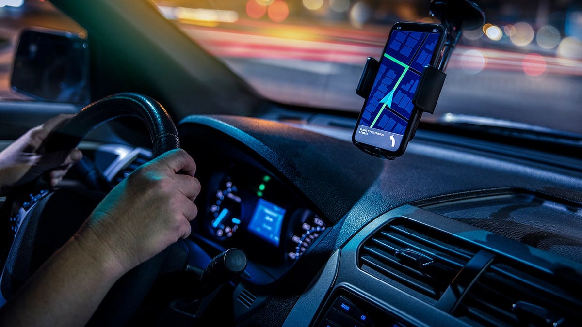 Steps to Ensure Your Safety During a Rideshare Trip