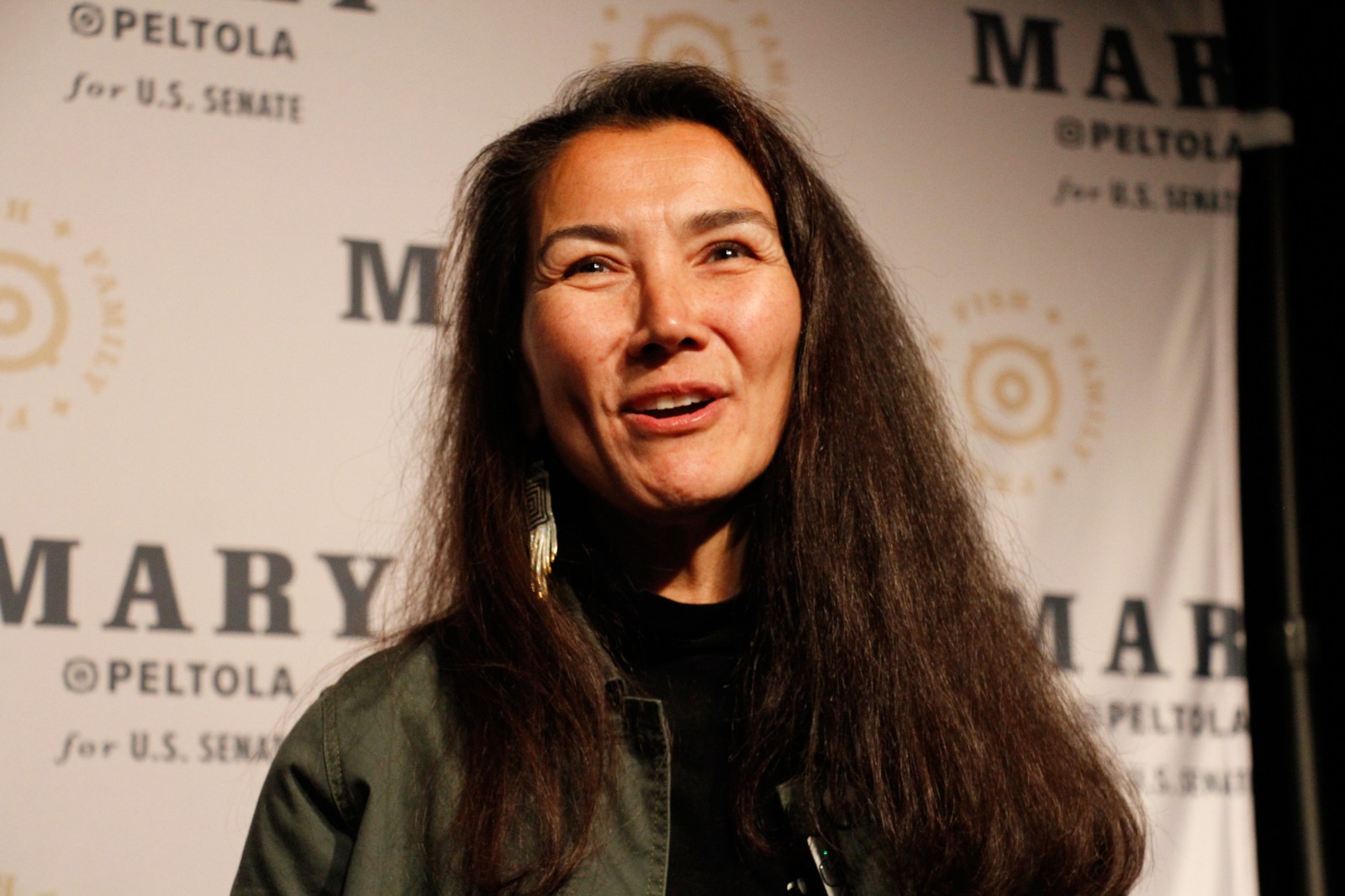 Alaska Senate Race: Peltola Narrowly Ahead of Sullivan