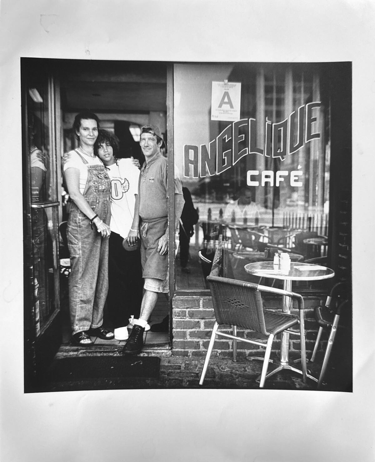 Reopening of Cole’s: A Historic French Dip Restaurant Returns to LA