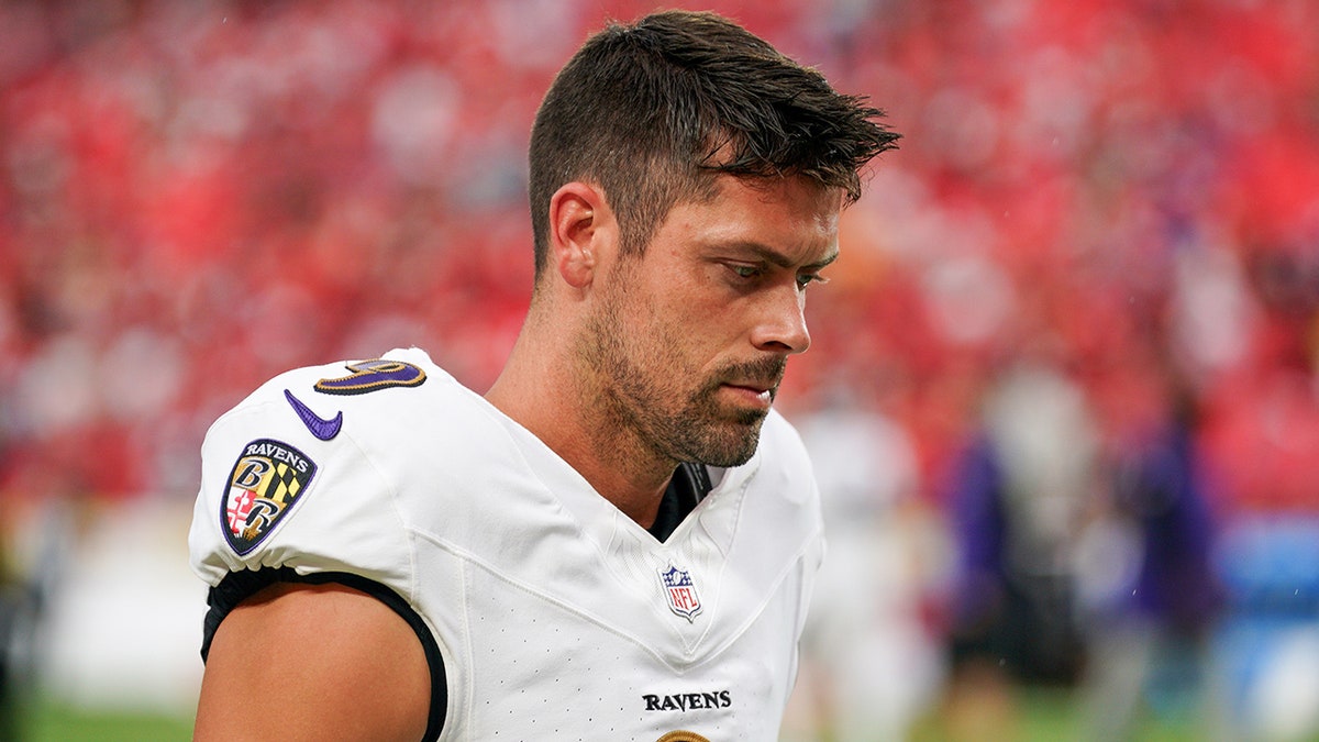 Controversy Surrounds Kansas City Chiefs’ Signing of Justin Tucker