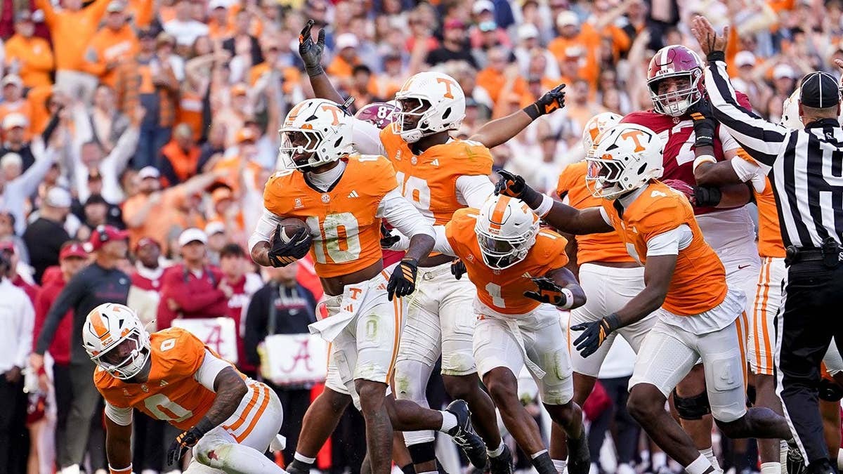 SEC Upsets: Auburn Defeats Georgia, Tennessee Beats Alabama