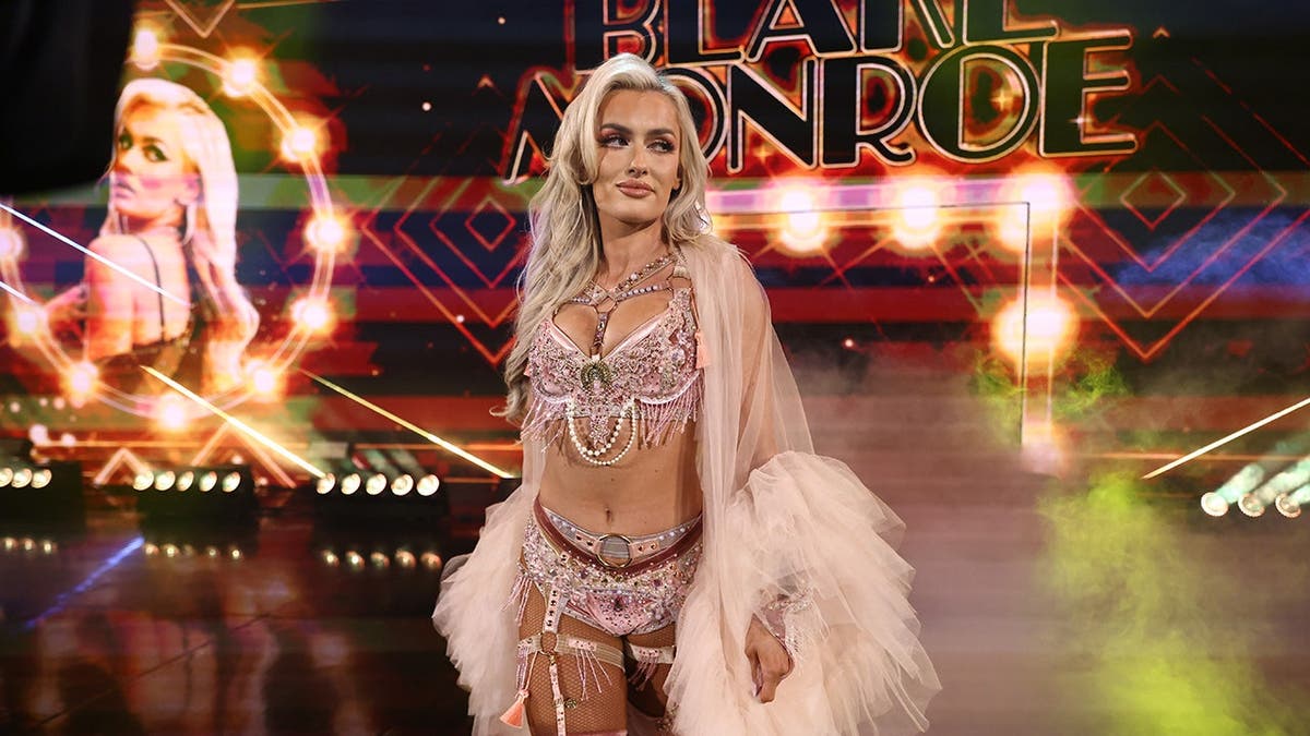 Blake Monroe’s SmackDown Debut: A Tribute to Her Loved Ones