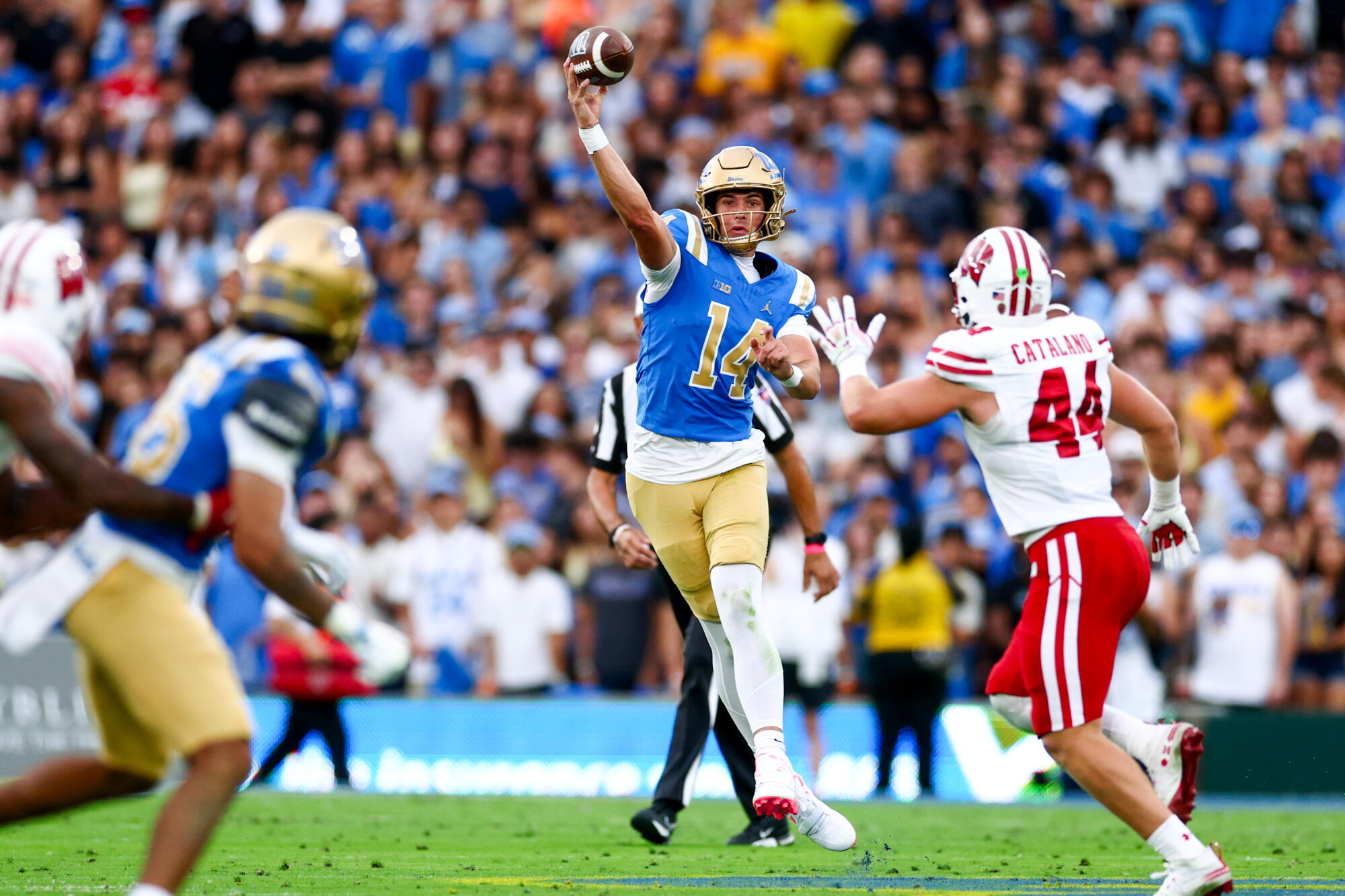 UCLA’s Unbeaten Run Continues with Victory over Wisconsin