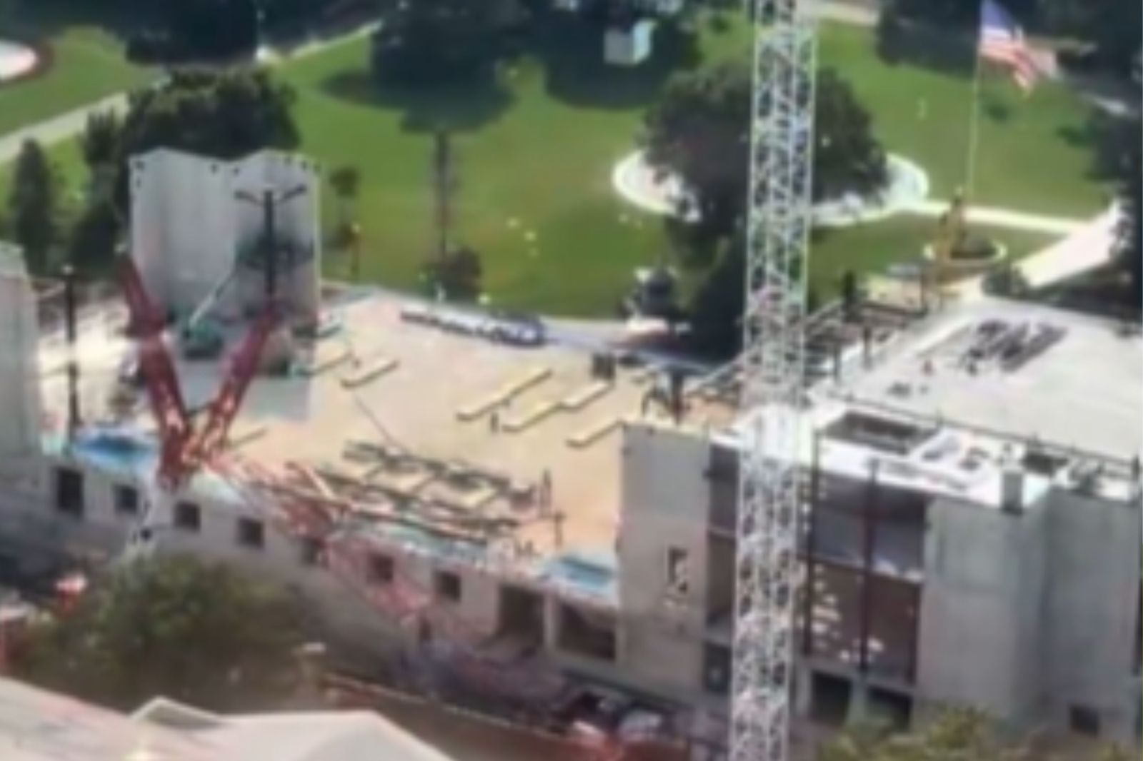 Construction on Trump’s White House Ballroom Project Continues Amid Legal Challenges