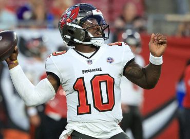 Jalon Daniels’ Debut as Buccaneers’ Starting Quarterback