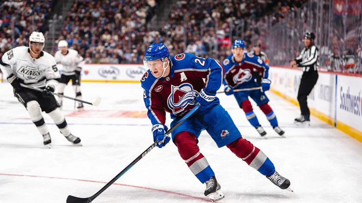 Nathan MacKinnon Shines in Season Opener for Colorado Avalanche