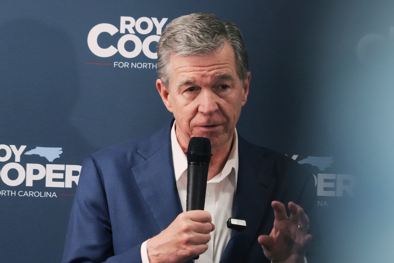 Senate Races Shift in Favor of Democrats Weeks Before Midterms