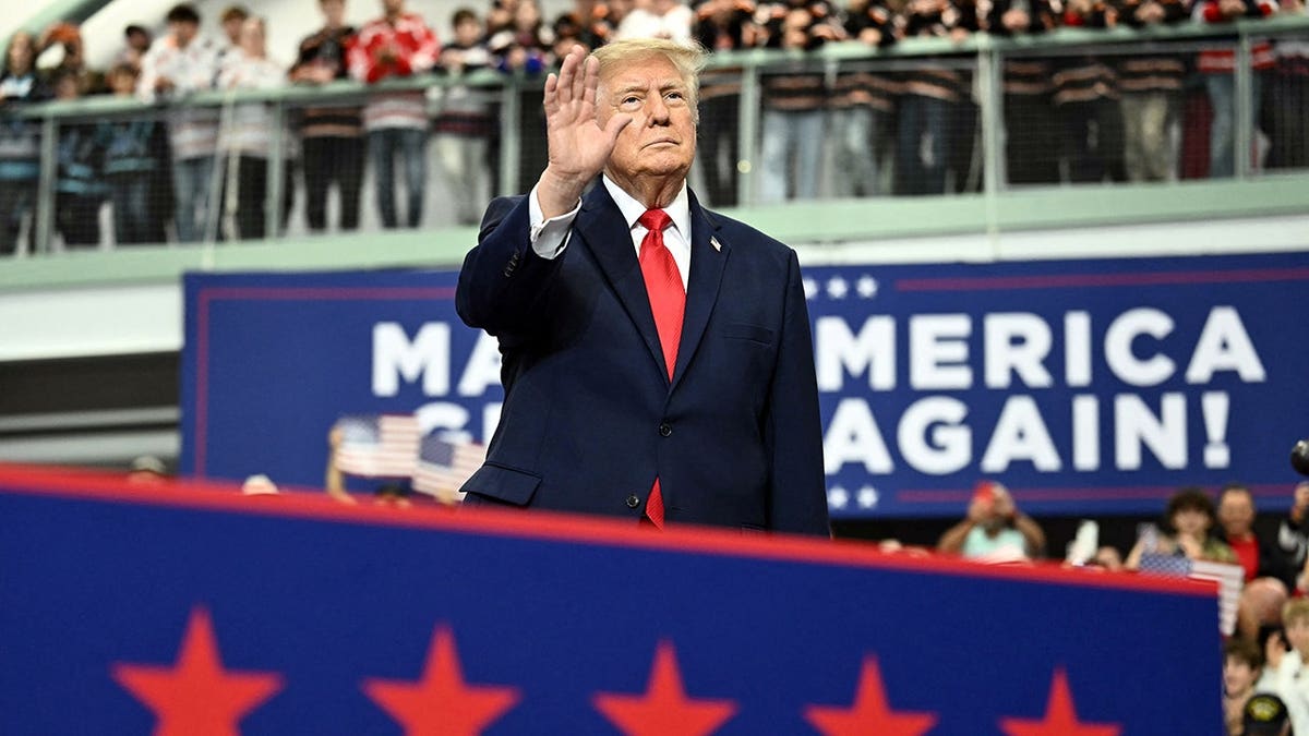 Trump Pardons Alaska Mechanics During Rally in Wasilla