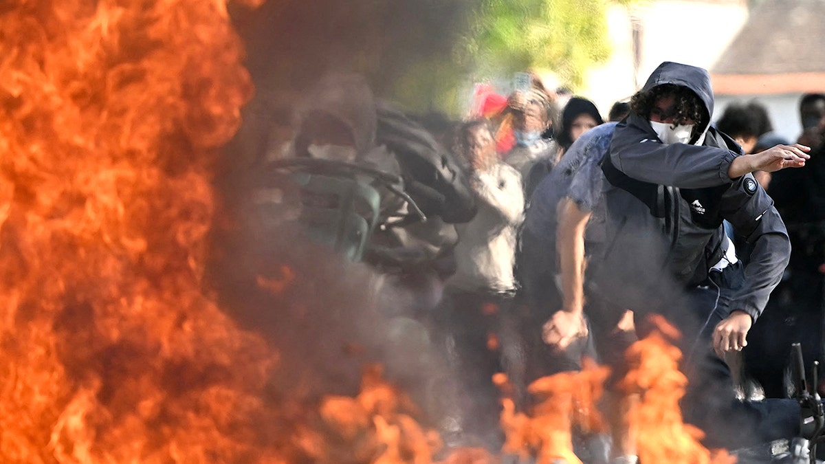 Student Protests and Financial Troubles Fuel Crisis in France