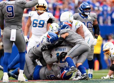 Los Angeles Chargers Face Challenges Amid Difficult Start