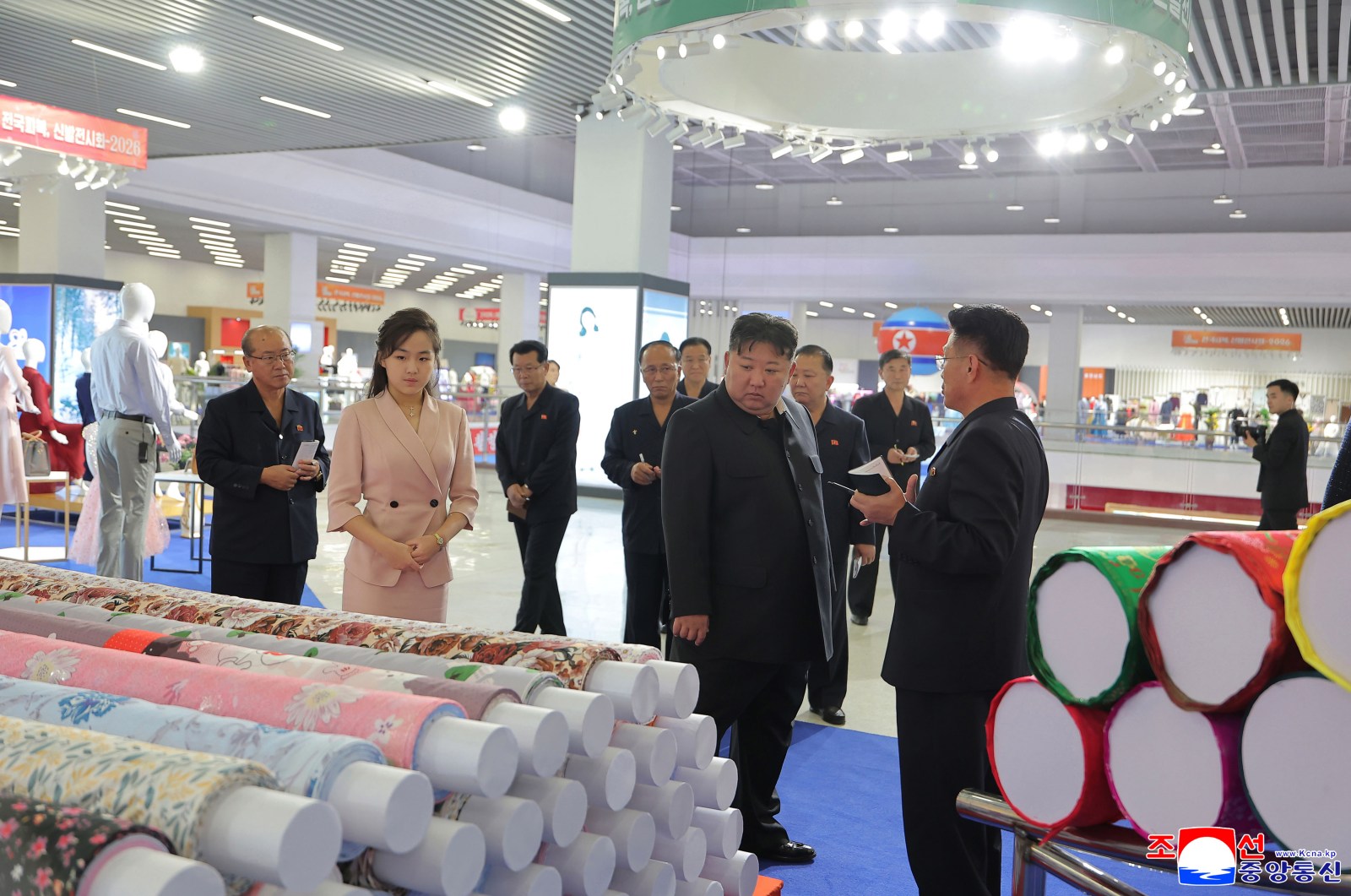 North Korean Leader Kim Jong Un Appears Amid Health Rumors