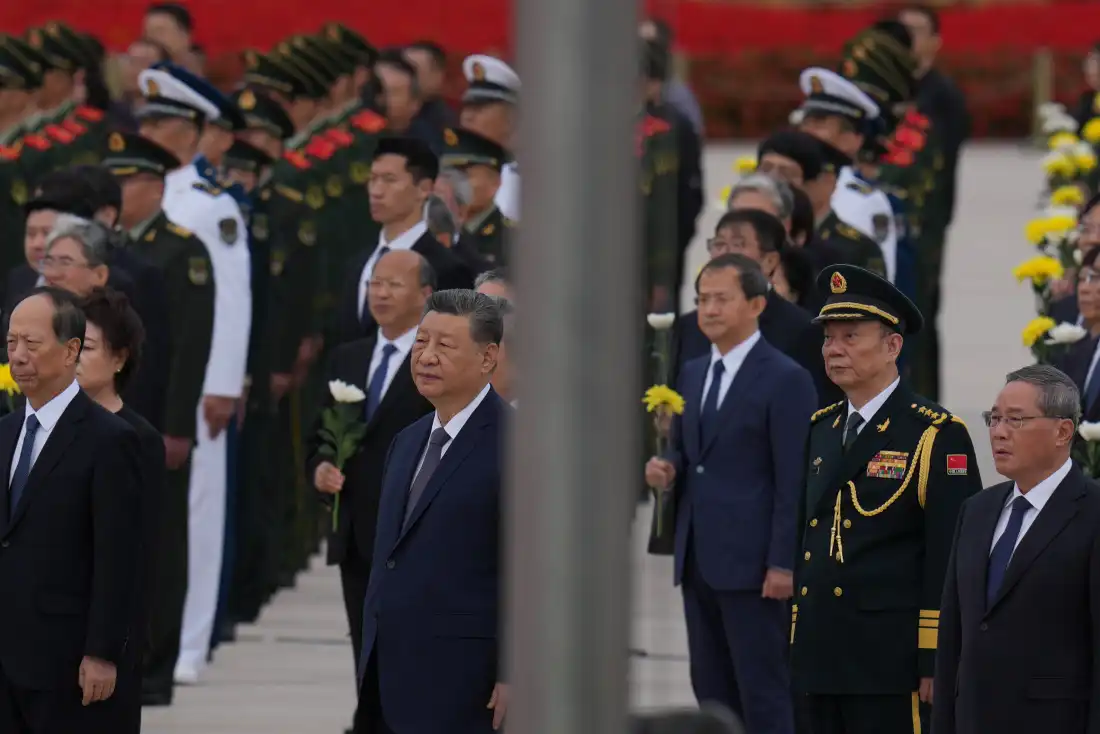 Xi Jinping Solidifies Power at Closed-Door Party Meeting