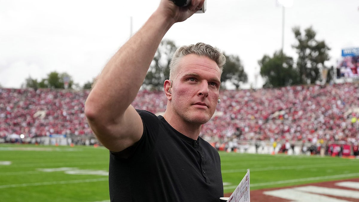 Pat McAfee Criticizes University of Utah Over Social Media Incident