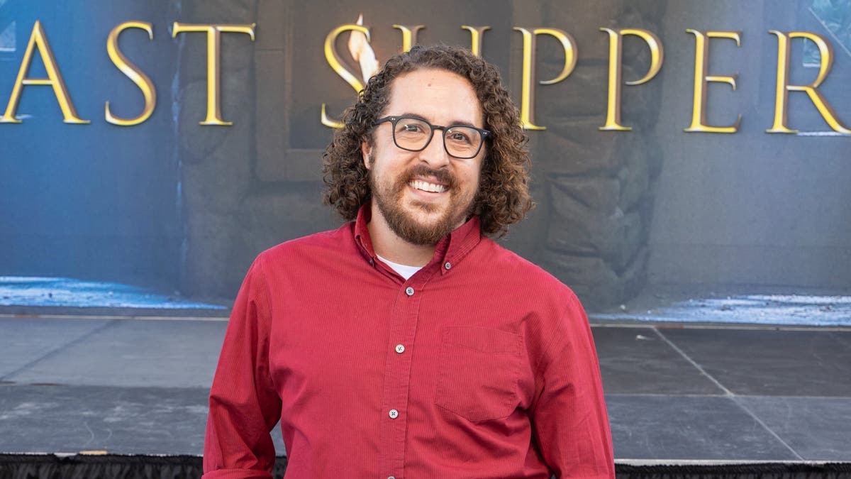 Jordan Walker Ross Endorses James Talarico, Sparking Debate