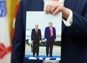 Controversy Over Photos with Putin and Xi in White House