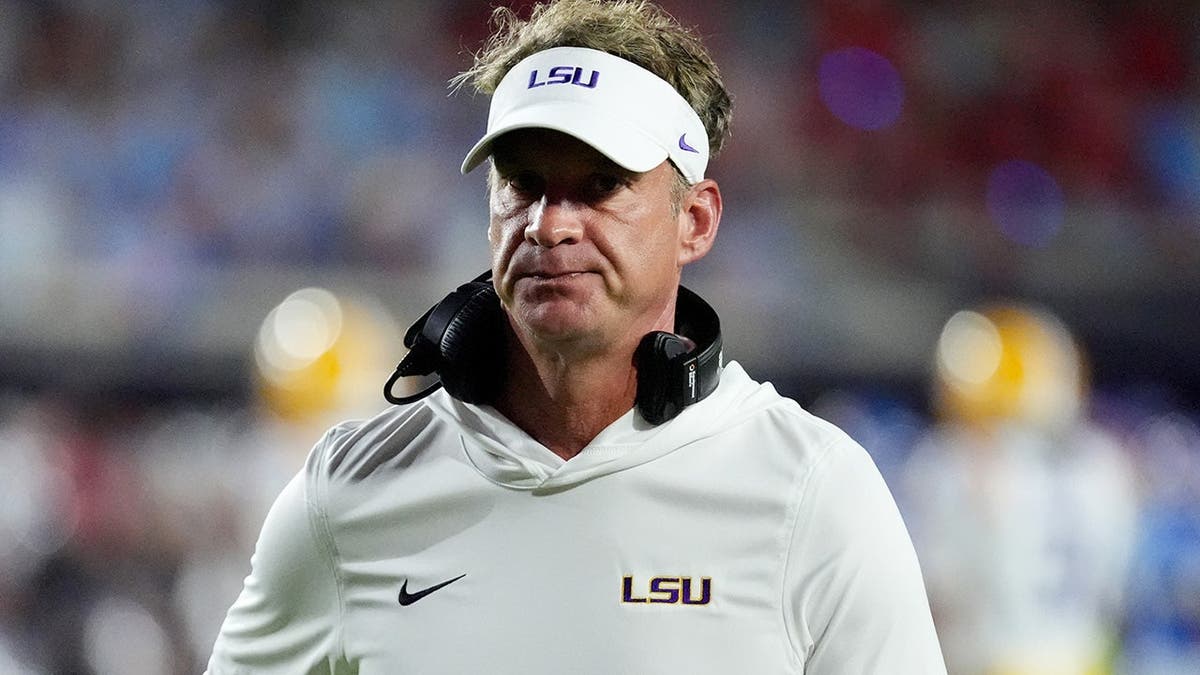 Examining the Lane Kiffin Hype: Is It Justified?