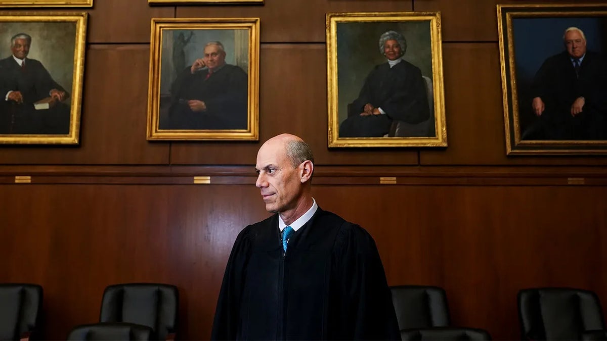 Judge Presides Over Dispute to Unseal Omar’s Search Warrant