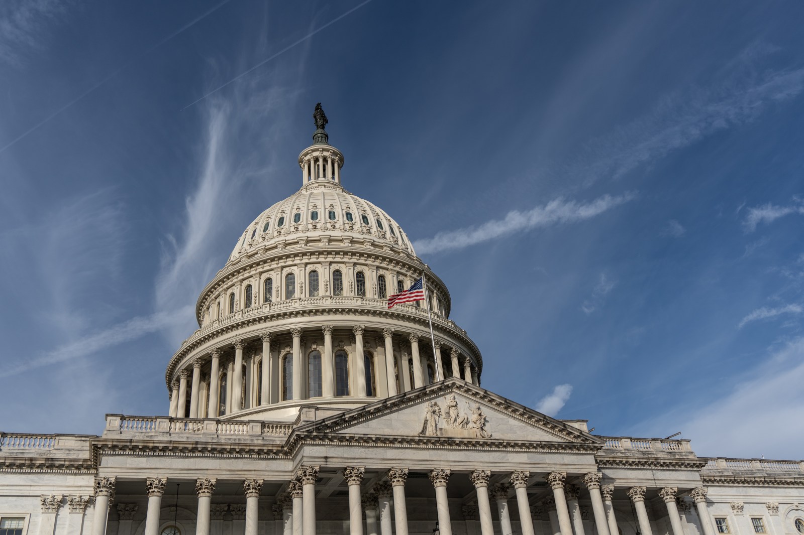 Republicans Face Tough Battle for Senate Control in Upcoming Midterms
