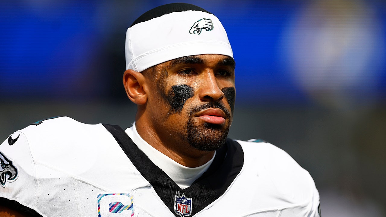 Jalen Hurts: A Journey with the Philadelphia Eagles