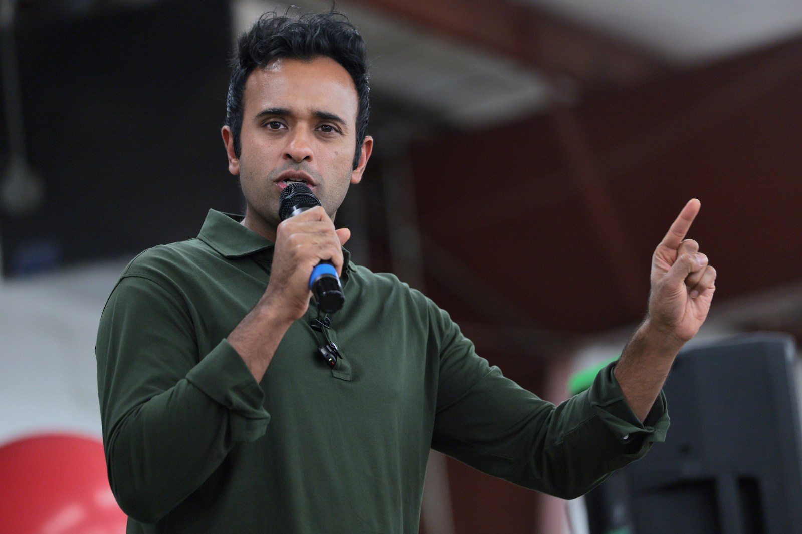 Vivek Ramaswamy’s Campaign Faces Backlash Following Controversial Video